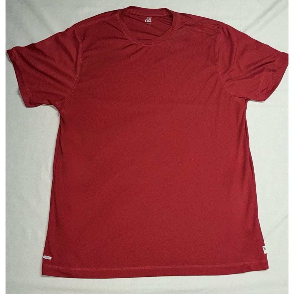 Alo Yoga CoolFit Mens XXL Red Short Sleeve Performance Training Shirt Active